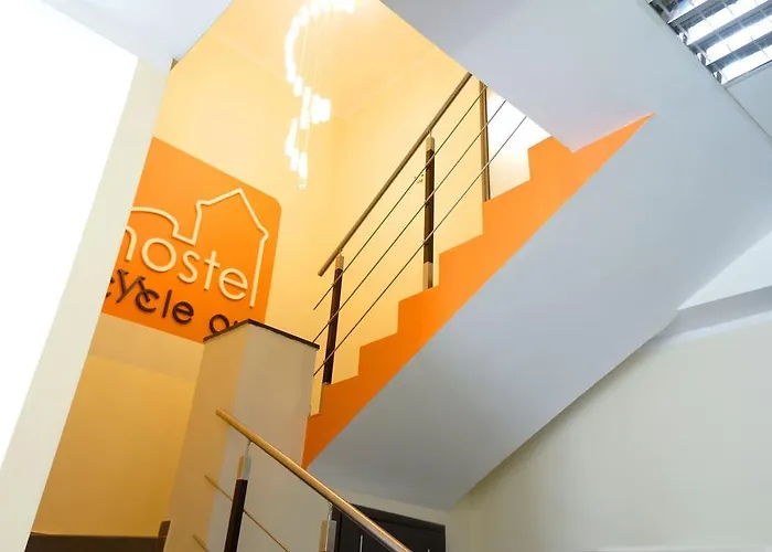 Hostel Cycle On
